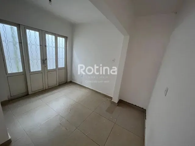 Imagem 4: Cômodo para Alugar, Bom Jesus - Uberlândia/Mg - R$ 1.300,00