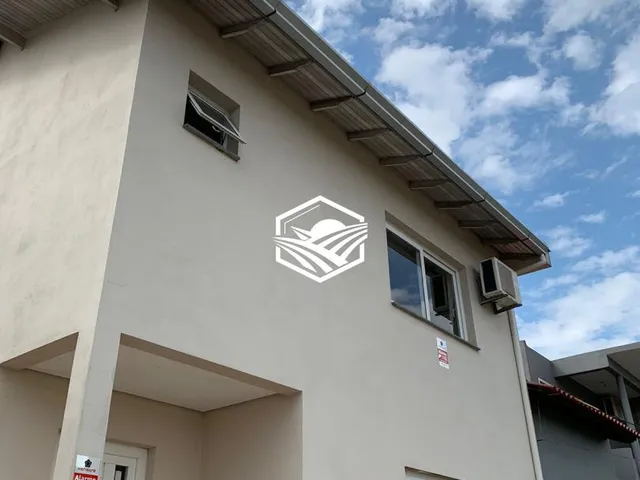 Imagem: Casa com 3 Dormitórios, 1 Suíte, 3 Banheiros