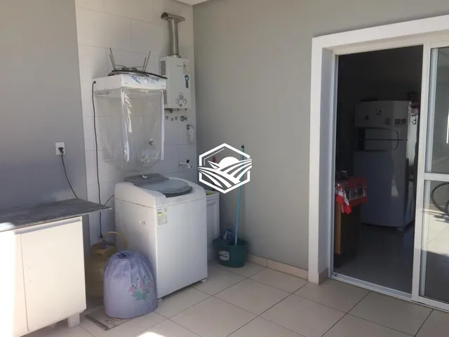 Imagem 6: Casa Sobrado com 2 Dormitórios, 2 Suítes, 2 Vagas na São José- Canoas