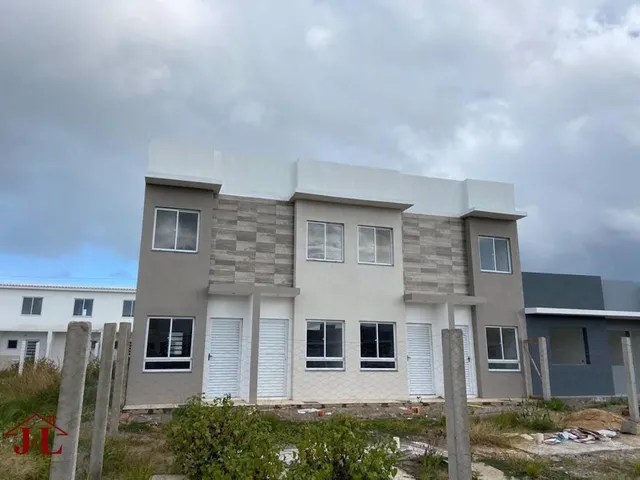 Imagem: A casa possui 2 Dormitórios, 1 Banheiro, 1 Vaga na