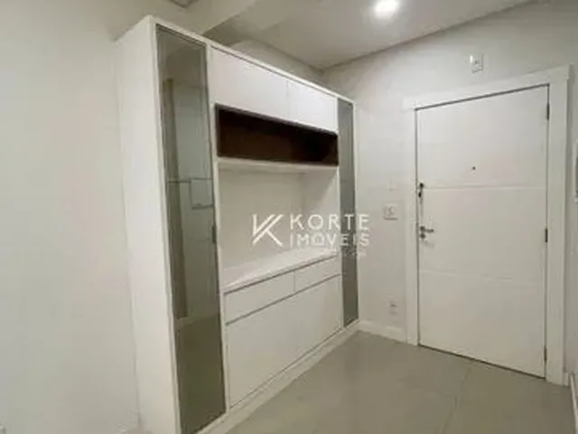Imagem 10: Apartamento com 2 Dormitórios À Venda, 210 M² por R$ 890.000,00 - Jardim América