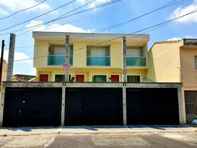 Imagem: A casa possui 3 Dormitórios, 1 Suíte, 4 Banheiros, 3