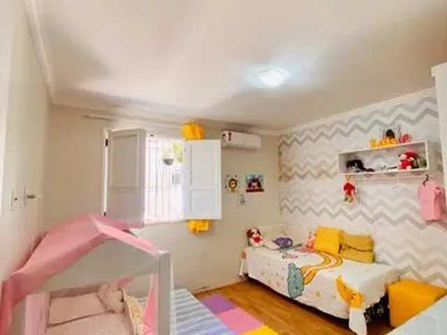 Imagem: Casa na Marambaia, 3 Quartos, 3 Vagas, Quintal!