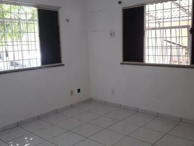 Imagem 6: Casa no Parque 10 Semi Mobiliada, 4 Qts com 2 Suítes/ Reformada com Poço Artesiano