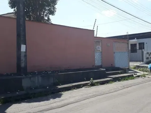 Imagem 13: Casa no Parque 10 Semi Mobiliada, 4 Qts com 2 Suítes/ Reformada com Poço Artesiano