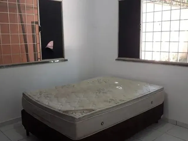 Imagem 3: Casa no Parque 10 Semi Mobiliada, 4 Qts com 2 Suítes/ Reformada com Poço Artesiano