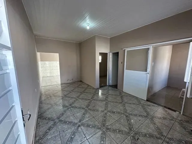 Imagem 2: Casa no Bugio Casa com 3 dormitórios