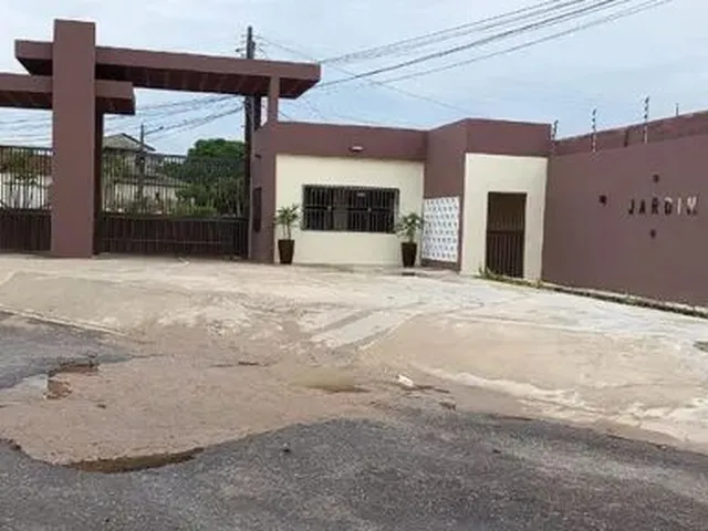 Imagem: Aluga-Se Casa em Condominio Fechado no Centro