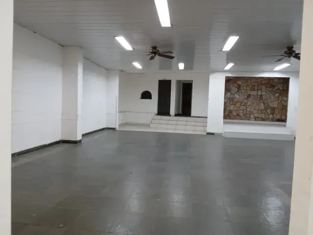 Imagem: Excelente Casa Comercial C/ Galpão Novo