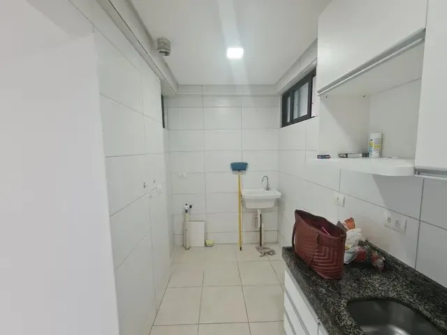 Imagem 8: Alugo Apartamento com 03 Quartos e Suíte em Ponto de Parada - Recife - Pe