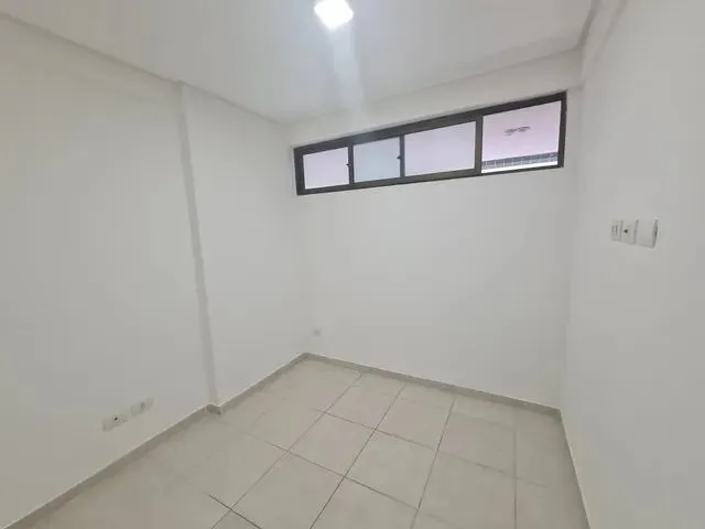 Imagem 11: Alugo Apartamento com 03 Quartos e Suíte em Ponto de Parada - Recife - Pe