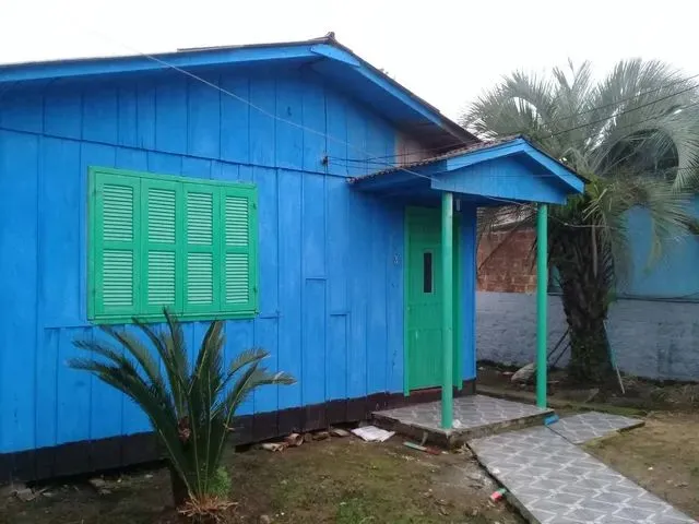 Imagem: Casa com 2 Dormitorio(S) Localizado(A) no