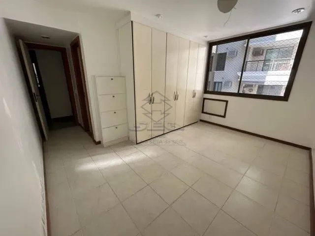 Imagem 10: Alugo Apartamento 4 Quartos em Icaraí