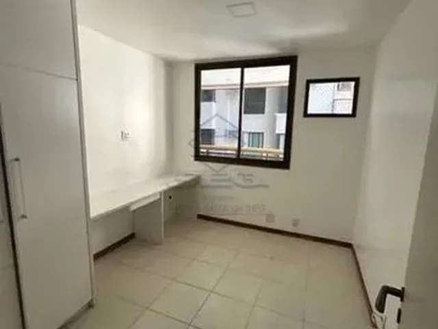 Imagem 16: Alugo Apartamento 4 Quartos em Icaraí
