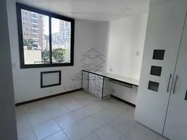 Imagem 9: Alugo Apartamento 4 Quartos em Icaraí