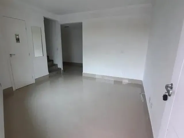 Imagem 8: Sobrado Padrão para Venda em Uberaba Curitiba-Pr