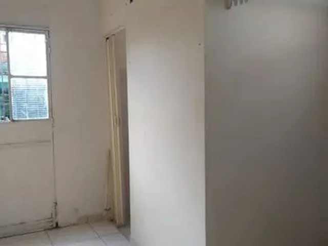 Imagem 10: Espaço pra Trabalho Ou Moradia
