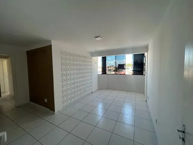 Imagem 1: Apartamento no Barro Vermelho Semi Mobiliado