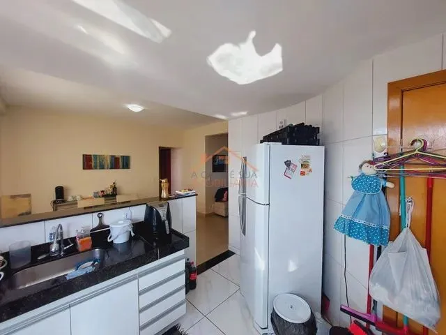 Imagem 13: Apartamento 03 Quartos, Sendo 01 Suíte em Prédio Individual Contendo Elevador no Bairro