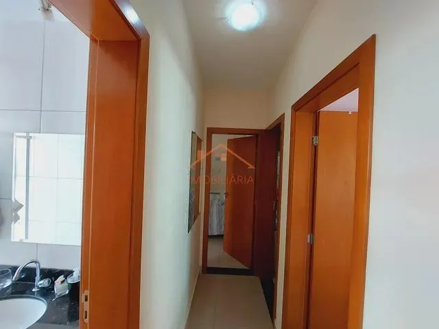 Imagem 12: Apartamento 03 Quartos, Sendo 01 Suíte em Prédio Individual Contendo Elevador no Bairro