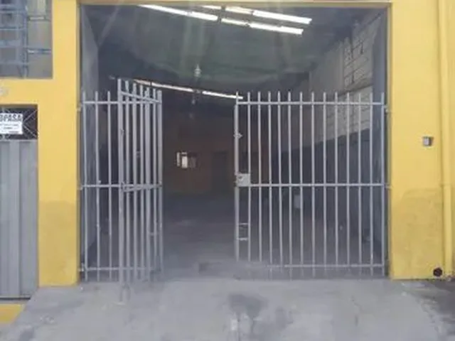 Imagem: Galpão/ Loja 114M² no Tropical