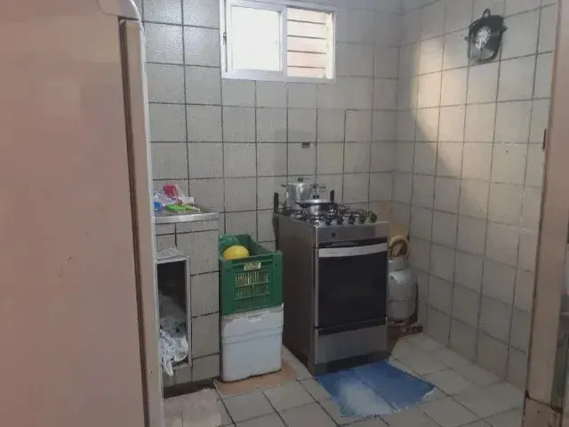 Imagem 7: Casa para Venda com 100 Metros Quadrados com 3 Quartos em Castanheira - Belém - Pa