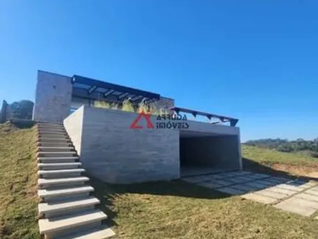 Imagem: Casa com 4 Dormitórios À Venda, 295 M²