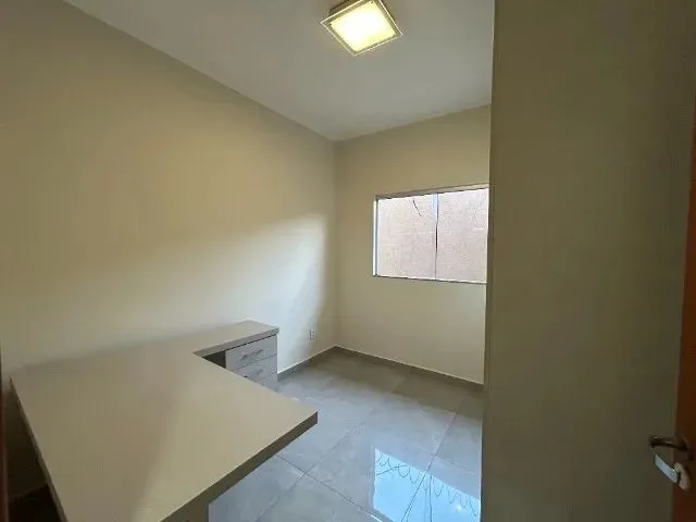 Imagem 2: Casa Térrea Próximo a Avenida Toros Puxian