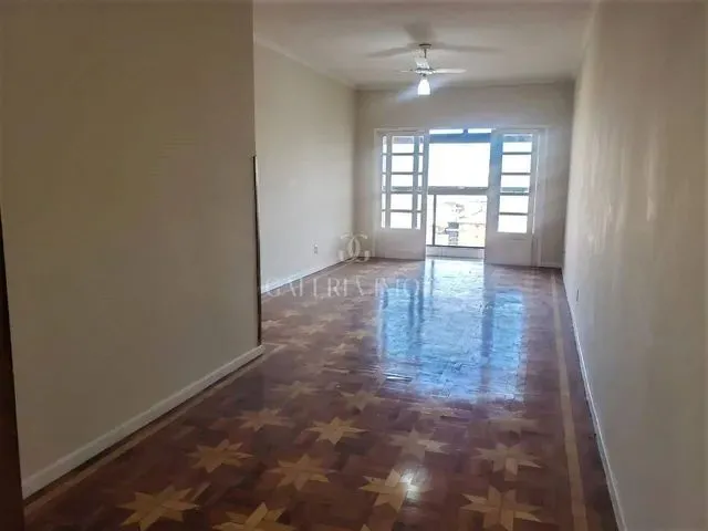 Imagem: Amplo Apartamento com 2 Dormitórios, Dependência
