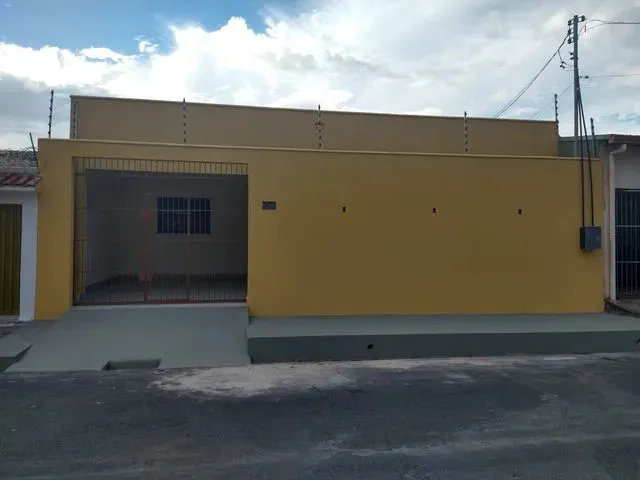 Imagem: Excelente Casa de 3 Quartos em Aponiã