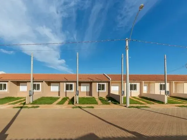 Imagem 2: Casa para Venda com 2 Quartos - Cachoeirinha - Rs