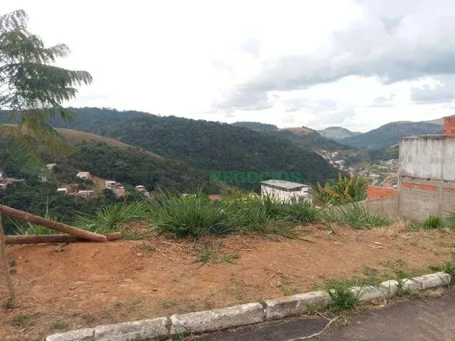 Imagem 4: )(- Oportunidade! Bela Casa Triplex em Construção com 3 Quartos em Bairro Terras Altas