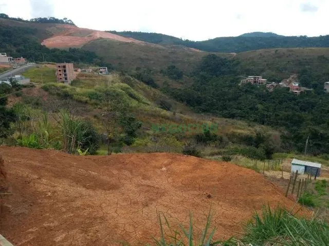 Imagem 7: )(- Oportunidade! Bela Casa Triplex em Construção com 3 Quartos em Bairro Terras Altas