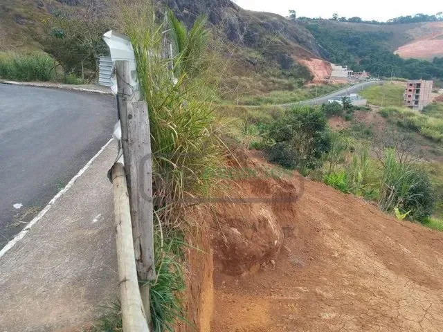 Imagem 15: )(- Oportunidade! Bela Casa Triplex em Construção com 3 Quartos em Bairro Terras Altas