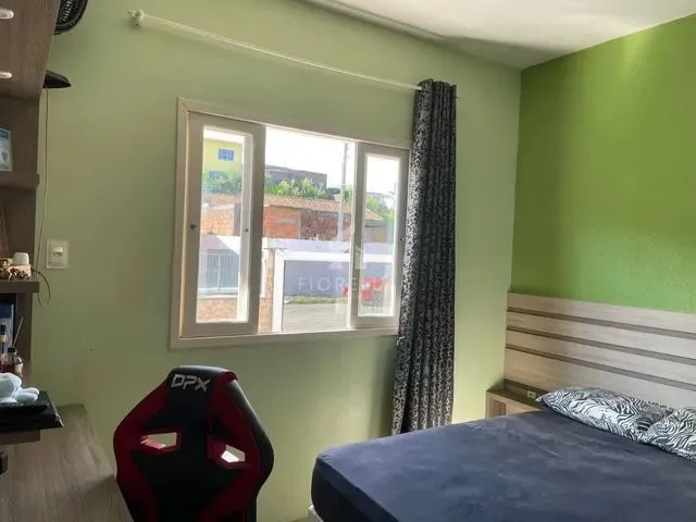 Imagem 4: Casa com 3 Dormitórios, 1 Suíte com Piscina, no Bairro Jardim Janaina, em Biguaçu