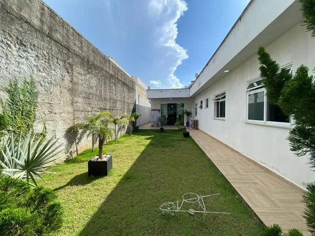 Imagem 14: Cód.: 655 - Comprar Casa 03 Quartos - Nova Gramado - Juiz de Fora - Rezende Imóveis