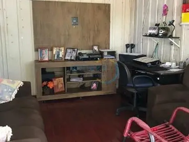 Imagem: Casa Residencial com 2 Quartos À Venda