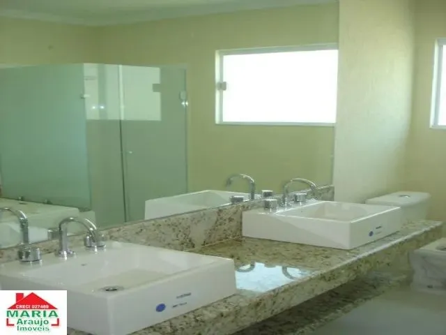 Imagem 10: Casa com 4 Quartos no Condominio Pedra Verde Cod:17