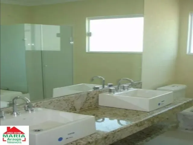 Imagem 11: Casa com 4 Quartos no Condominio Pedra Verde Cod:17
