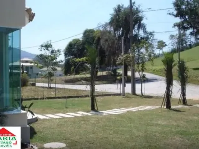 Imagem 5: Casa com 4 Quartos no Condominio Pedra Verde Cod:17