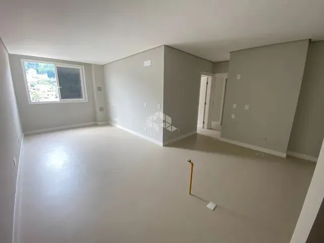 Imagem 2: Apartamento a Venda com 75M2, 02 Quartos, Centro - Florianópolis