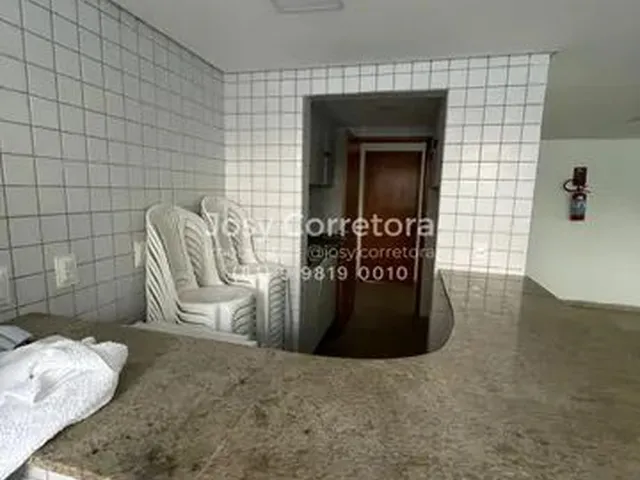 Imagem 1: Apto 3 Quartos com Vista dos Quartos e Sala para o Mar