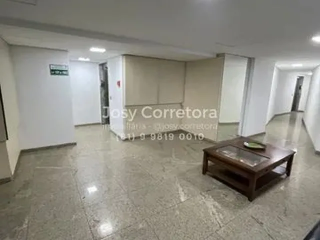 Imagem 2: Apto 3 Quartos com Vista dos Quartos e Sala para o Mar