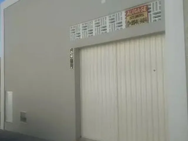 Imagem: Alugo Casa no Centro de Cascavel/Ce