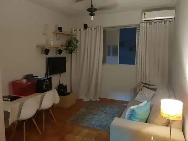 Imagem: Apartamento com 2 Quartos no Condomínio