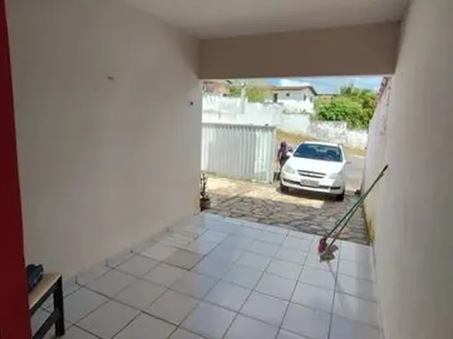 Imagem 7: Casa para Aluguel Possui 60 Metros Quadrados com 3 Quartos em Funcionários - João