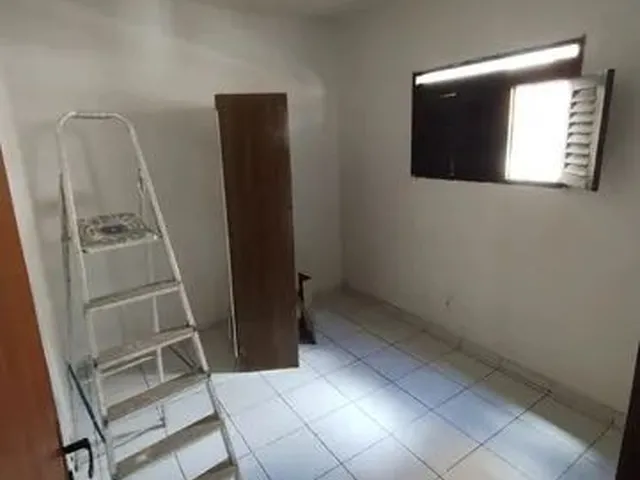 Imagem 9: Casa para Aluguel Possui 60 Metros Quadrados com 3 Quartos em Funcionários - João