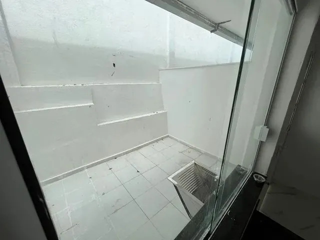 Imagem 5: Adrianópolis - Casa Duplex para Locação