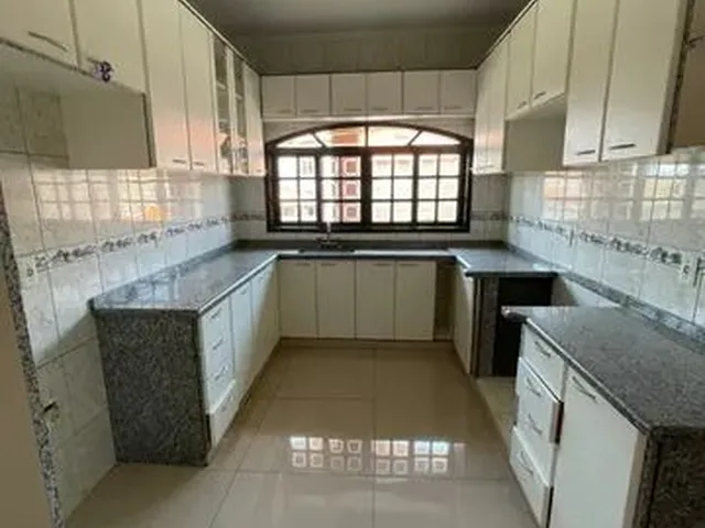 Imagem 2: Casa 3 Dormitórios no Éden em Sorocaba