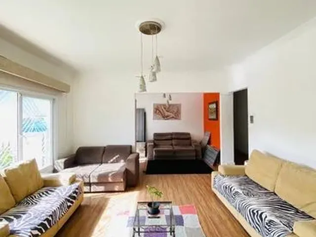 Imagem 3: 7 Quartos 4 Banheiros Casa